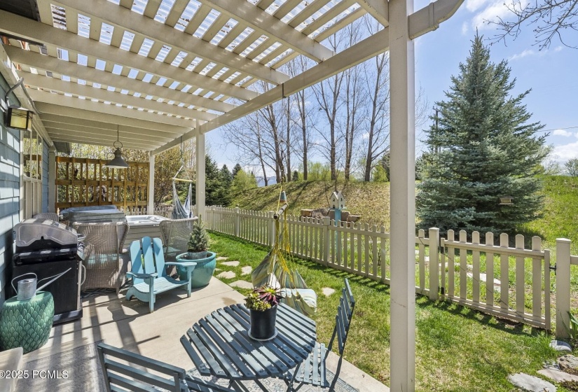35_Exterior_1800x1200_4221391
