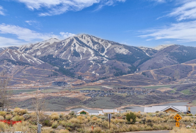 2-web-or-mls-1005-e-longview-dr-lot-23