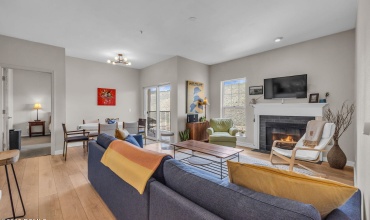 1-web-or-mls-900-bitner-rd-k33