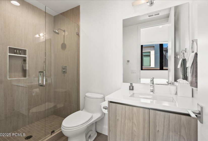 14_Bunk-Suite_high_4224003
