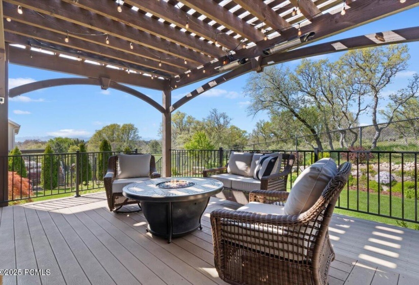 03-Covered Deck