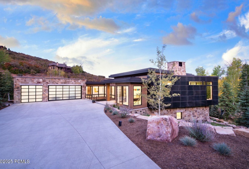 2-web-or-mls-4780-enclave-ct