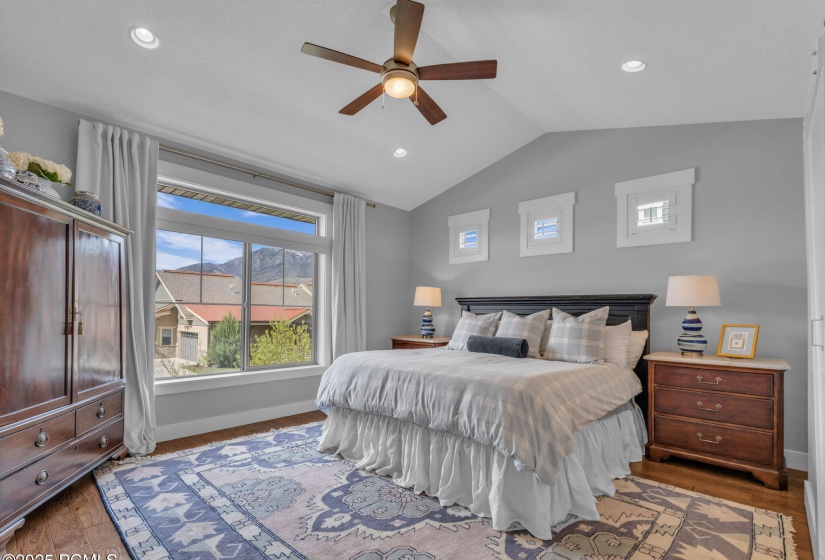 47-web-or-mls-5185-n-fairleigh-st