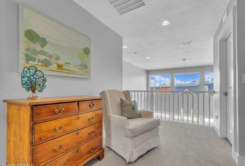 18-web-or-mls-5185-n-fairleigh-st