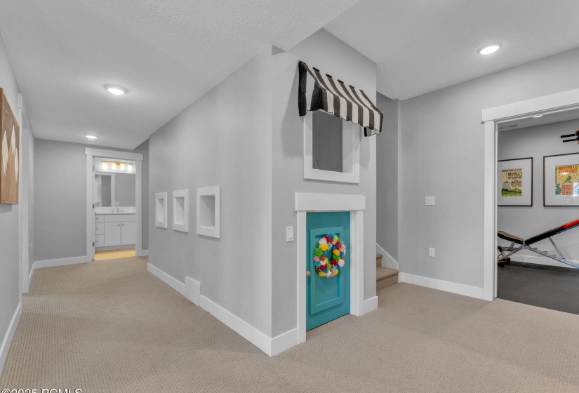 28-web-or-mls-5185-n-fairleigh-st