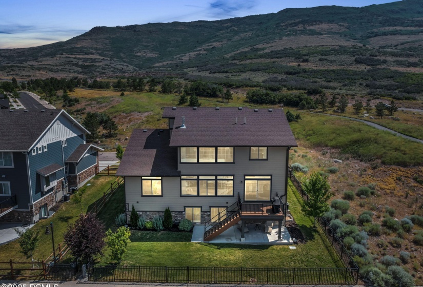 3-web-or-mls-5185-n-fairleigh-st (2)