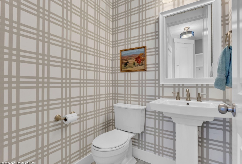 46-web-or-mls-5185-n-fairleigh-st