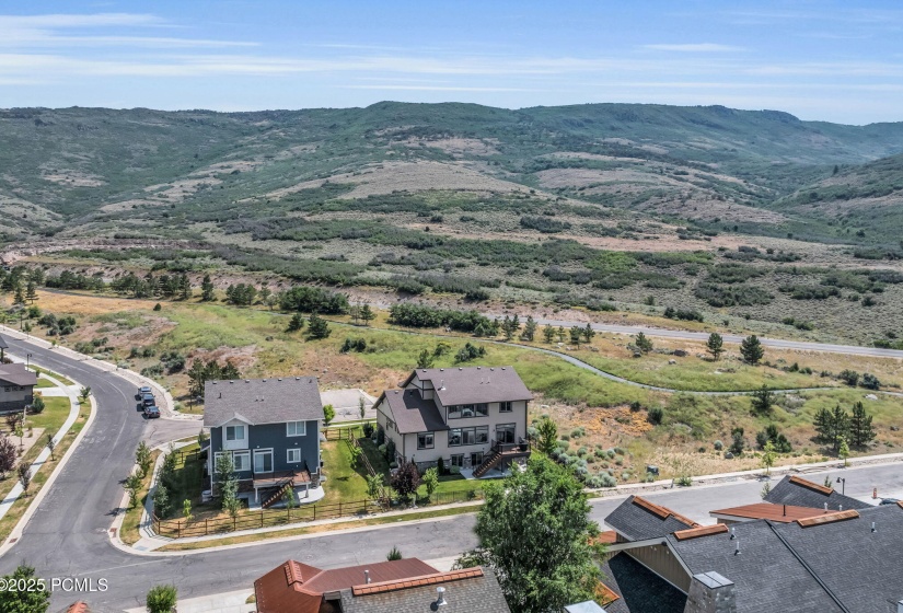 57-web-or-mls-5185-n-fairleigh-st (1)
