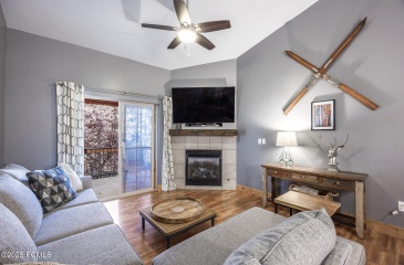 5501 Lillehammer Lane, Park City, Utah 84098, 3 Bedrooms Bedrooms, ,2 BathroomsBathrooms,Residential,For Sale,Lillehammer,12501945