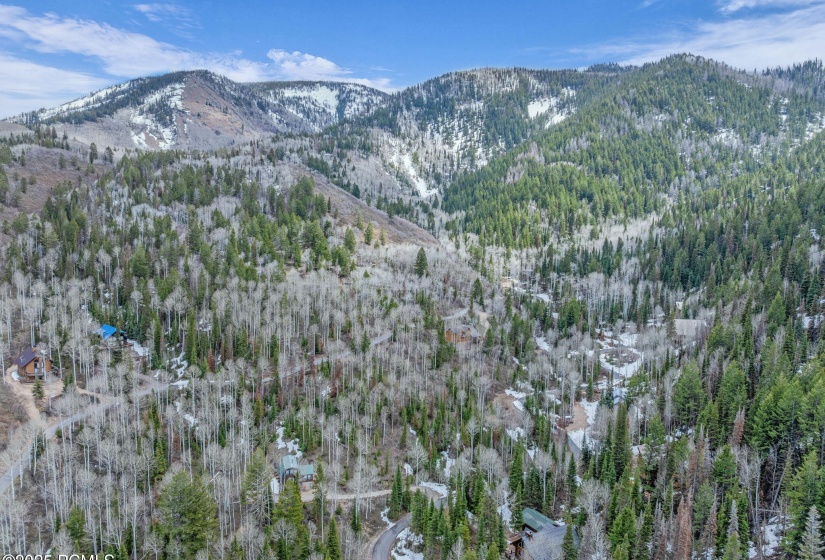 13-web-or-mls-8550-n-uinta-dr