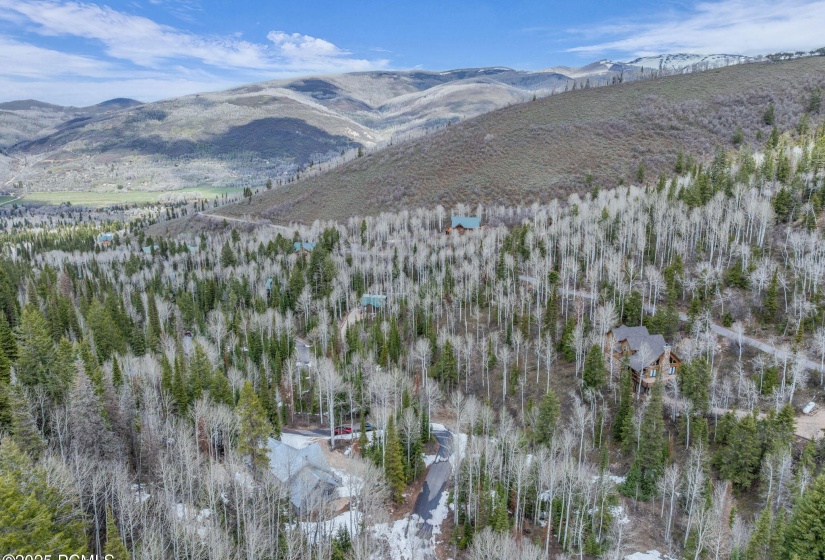 15-web-or-mls-8550-n-uinta-dr