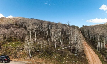0_Canyon-Rim-Ranches-Rd_1800x1200_422603
