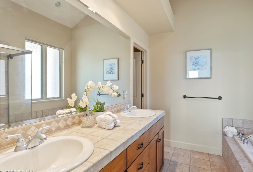 15-Primary Bath
