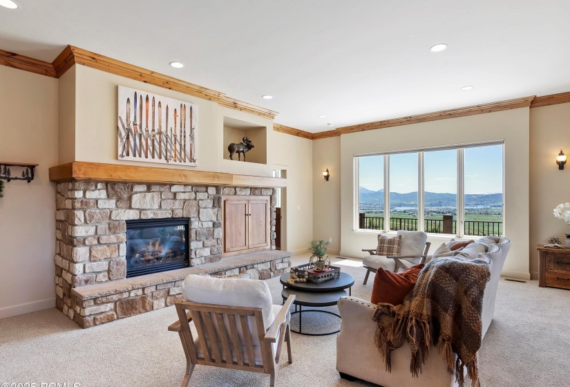 02-Living Room