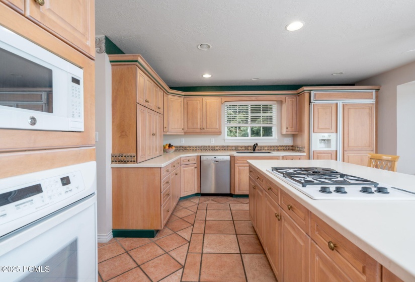Summit Media_1200 Warm Springs Rd, Midwa