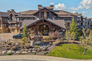 2100 Frostwood Boulevard, Park City, Utah 84098, 1 Bedroom Bedrooms, ,2 BathroomsBathrooms,Residential,For Sale,Frostwood,12502038