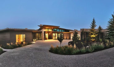 1-web-or-mls-800-hollyhock-st