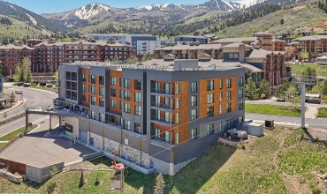 Canyons Resort Dr 238-1305-024