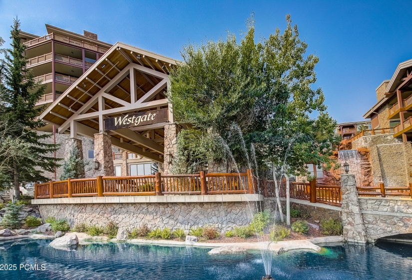 02-Canyons Resort-002