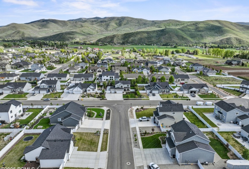 DJI_0696_697_698_699_700Interior01