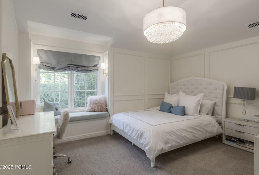 039_hidden-059_5497_s_walker_estates-55_