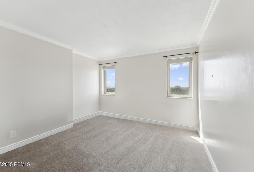 15_Bedroom_1800x1200_4228210