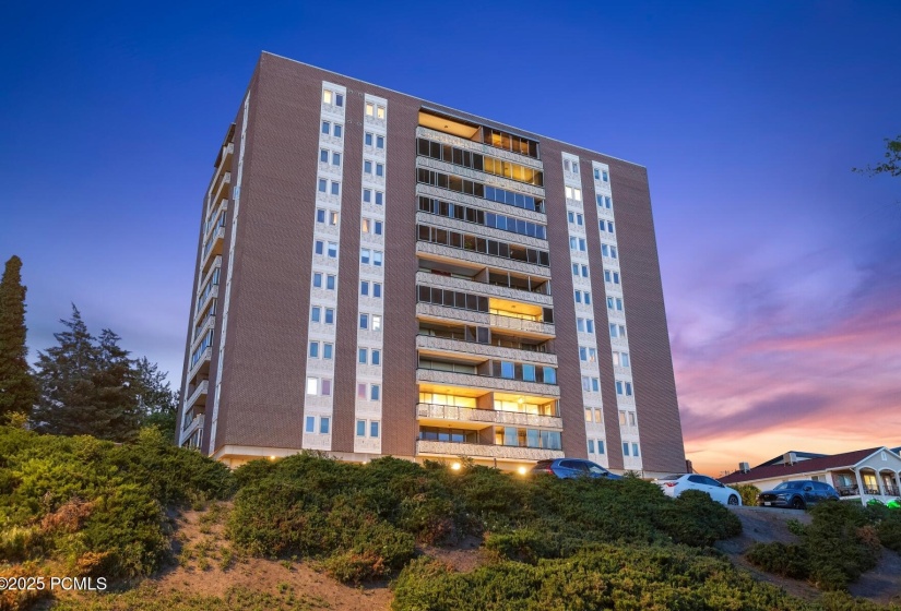 26_Exterior_1800x1200_4229045