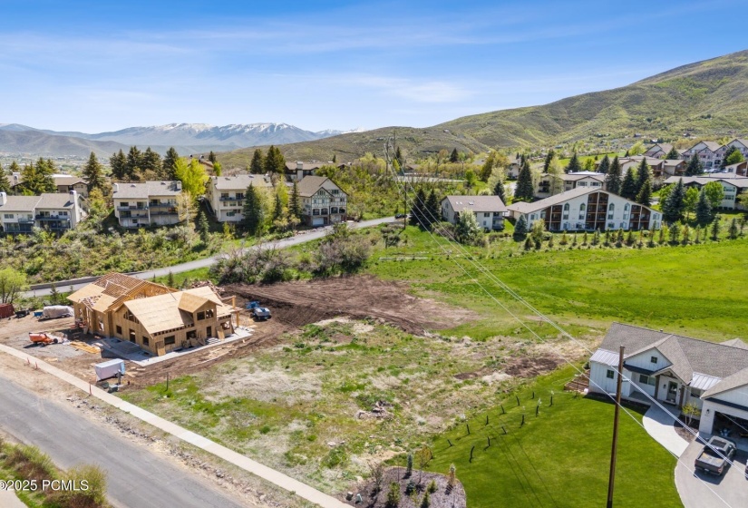 9_Lot-Aerial-Overview_1800x1200_4227186