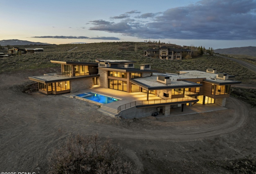 18-web-or-mls-7455-n-promontory-ranch-rd