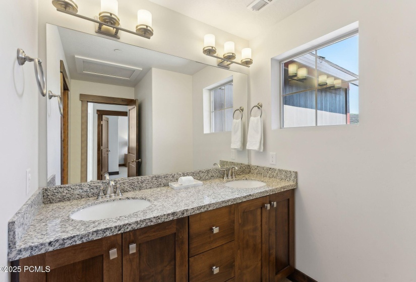 995 Abigail Dr, Kamas_HDR032