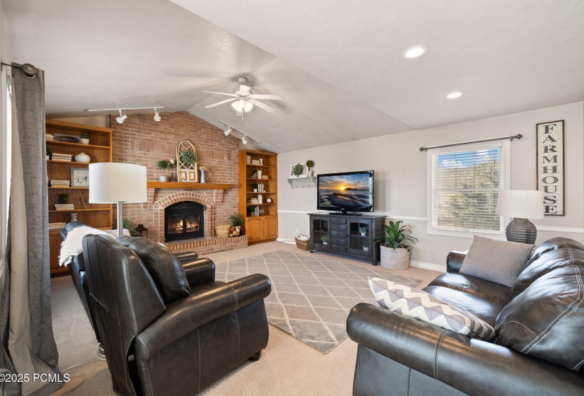 44-web-or-mls-7J4A1617