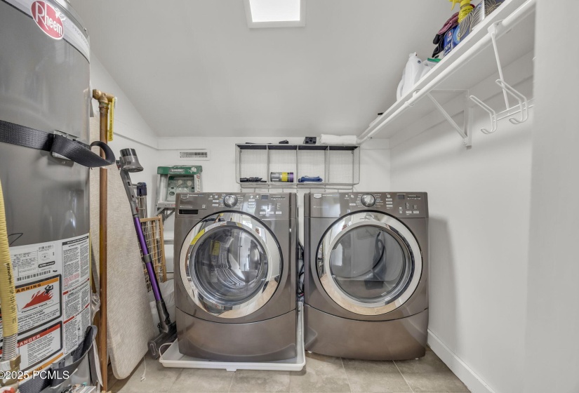 25-web-or-mls-1561-three-kings-dr