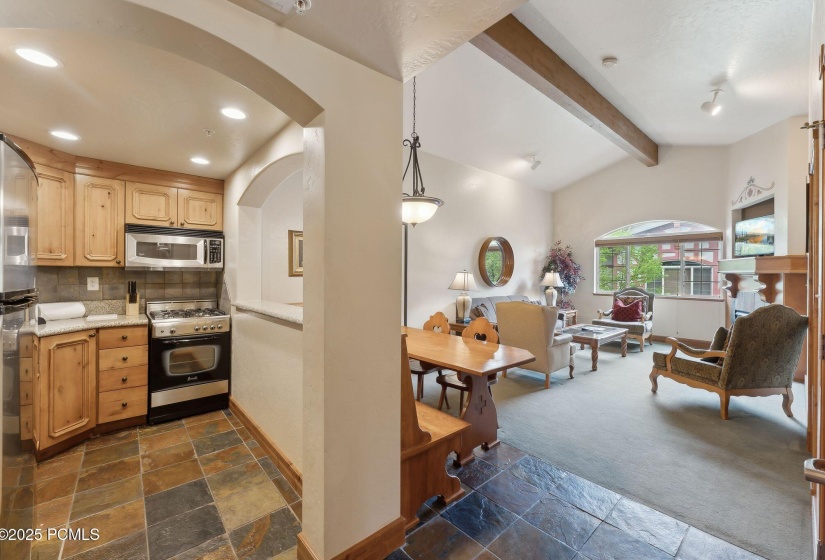 840 Bigler Ln, Midway_HDR001