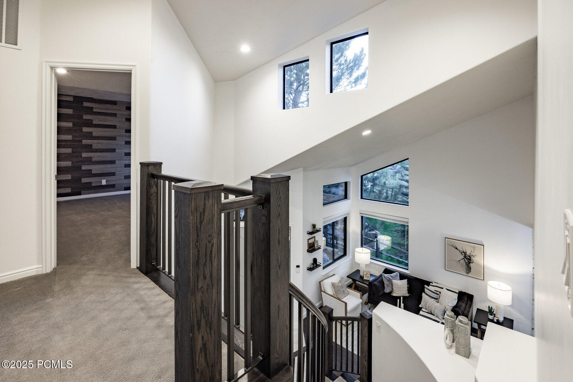 015_4042_hilltop_court061_928