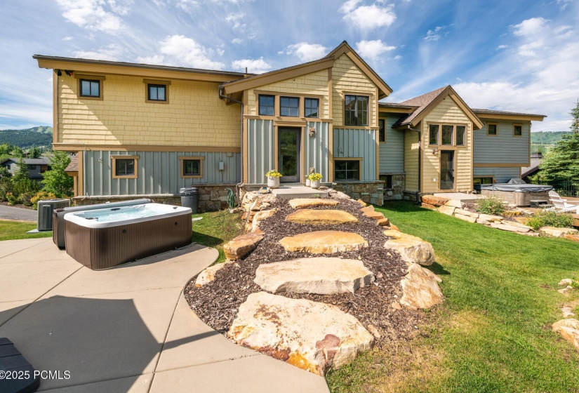 Exterior7615-016-029-1500x1000