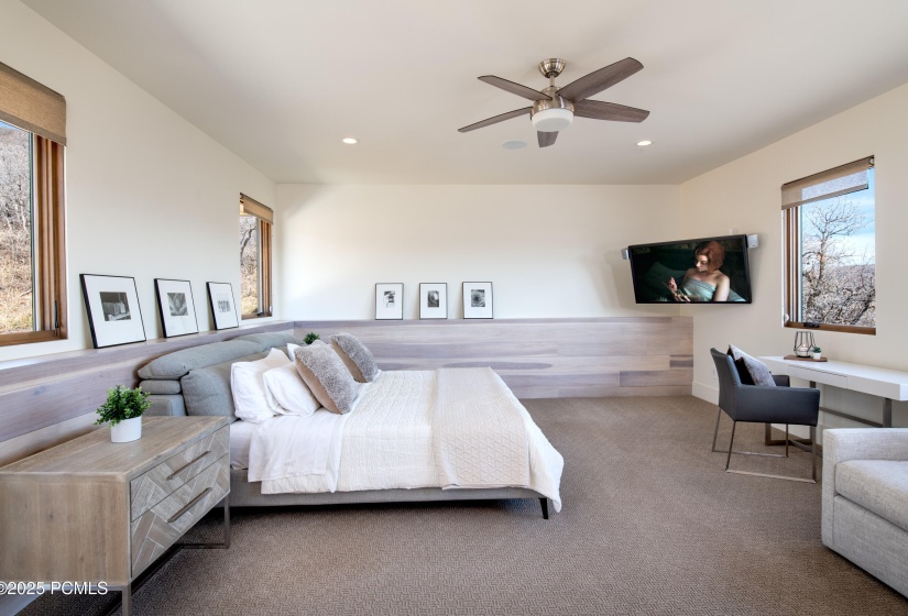 8947_Parleys_Lane_Granny_Pad_25996