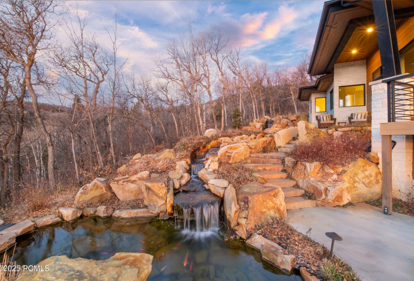8947_Parleys_Lane_EWaterfall_0771