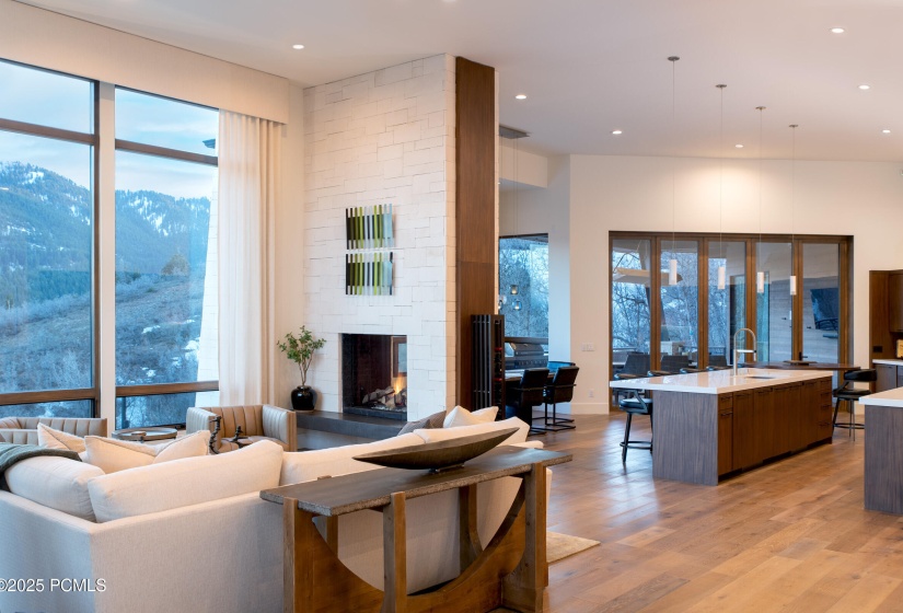 8947_Parleys_Lane_Living_Overall_137868
