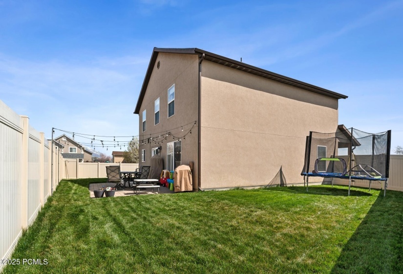38_Exterior_1800x1200_4216081