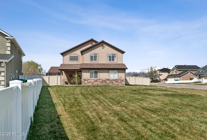 8_Exterior_1800x1200_4216083