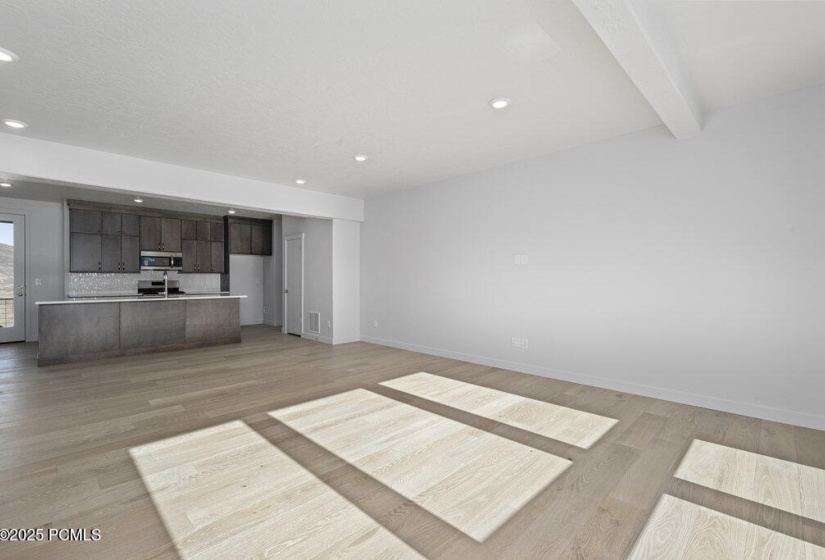 006_garbett_homes-27_42MLS