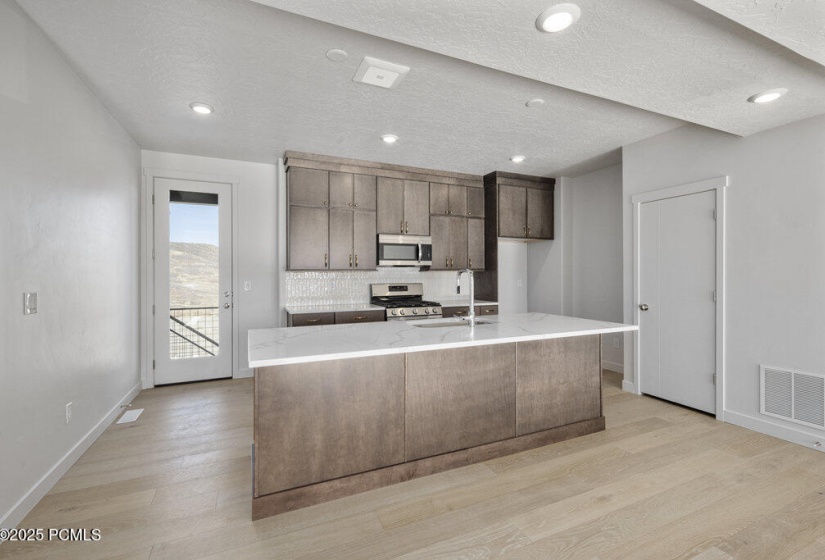 008_garbett_homes-29_776MLS
