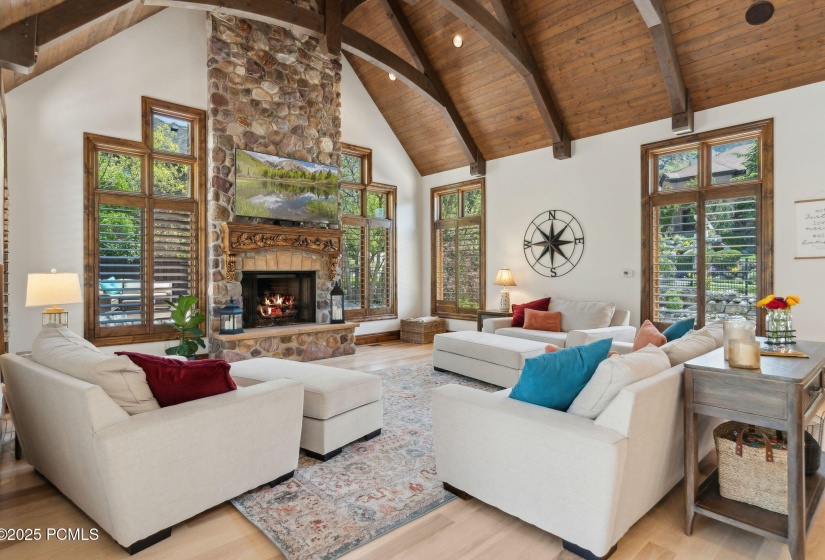 1 Cross Hill Ln, Sandy_HDR051