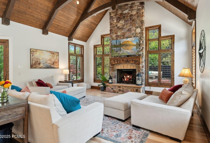 1 Cross Hill Ln, Sandy_HDR052