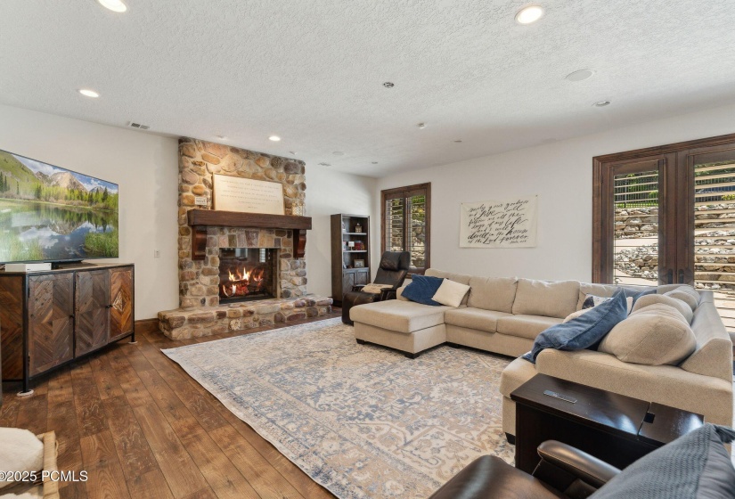 1 Cross Hill Ln, Sandy_HDR075