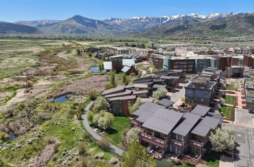 6322 Park Lane, Park City, Utah 84098, 2 Bedrooms Bedrooms, ,3 BathroomsBathrooms,Residential,For Sale,Park,12502271