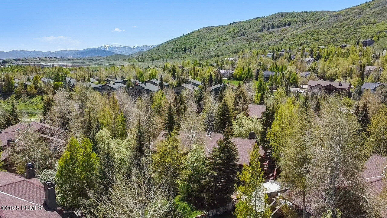 058_3058_w_elk_run_dr_park_city_drone003