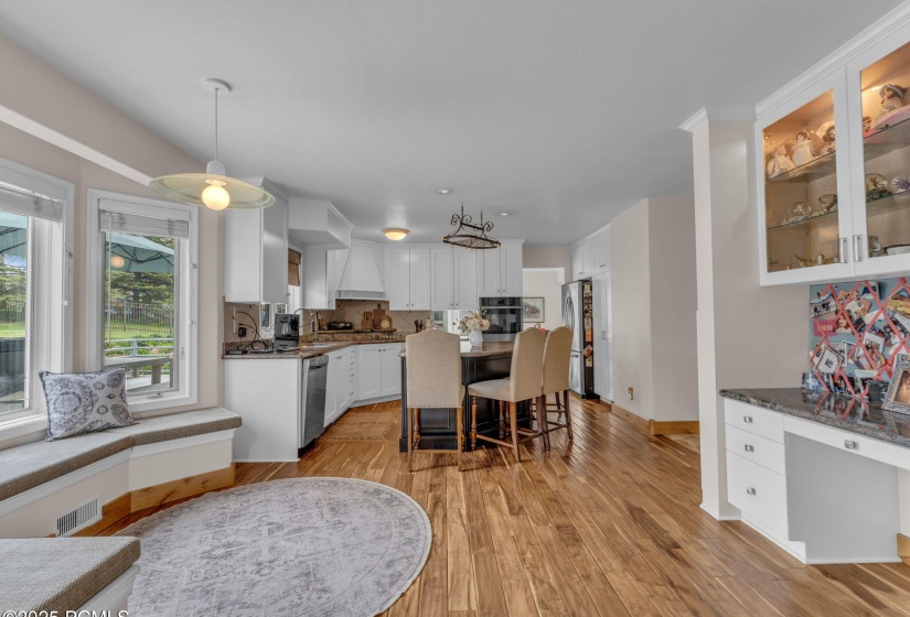 35-web-or-mls-3830-saddleback-rd