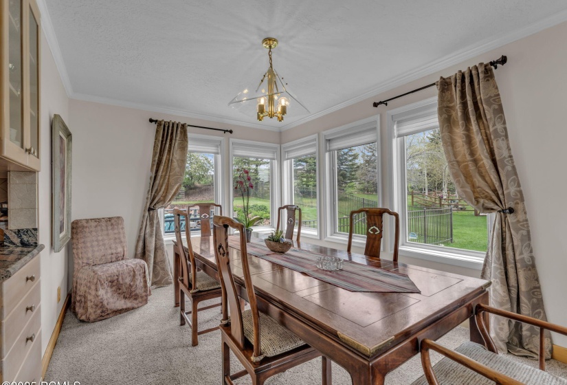 34-web-or-mls-3830-saddleback-rd