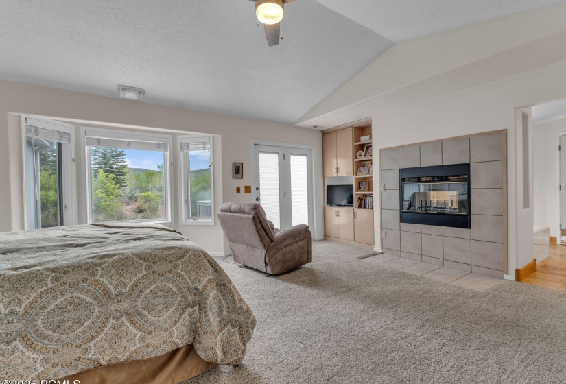 19-web-or-mls-3830-saddleback-rd